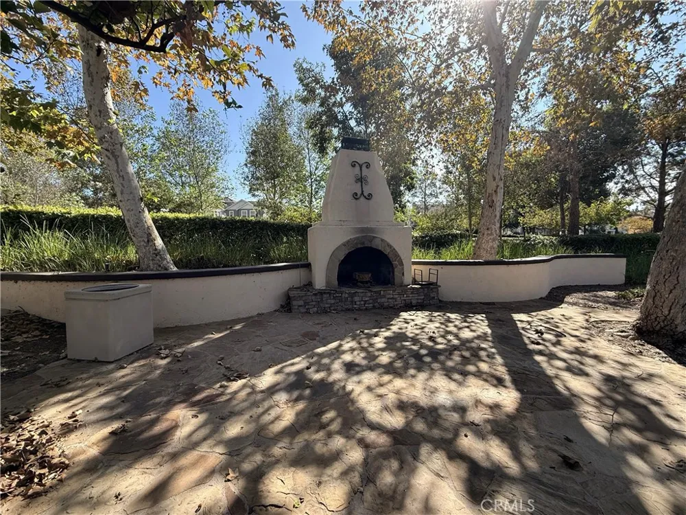 10 PINE HILL LANE Ladera Ranch, CA 92694