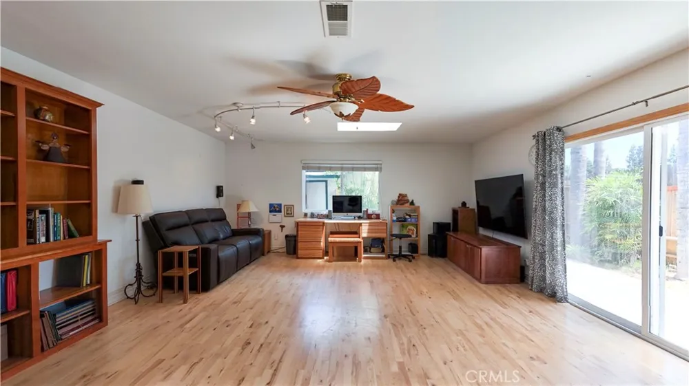 320 Minnesota Avenue El Cajon, CA 92020