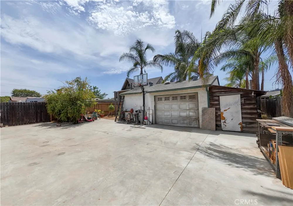 320 Minnesota Avenue El Cajon, CA 92020