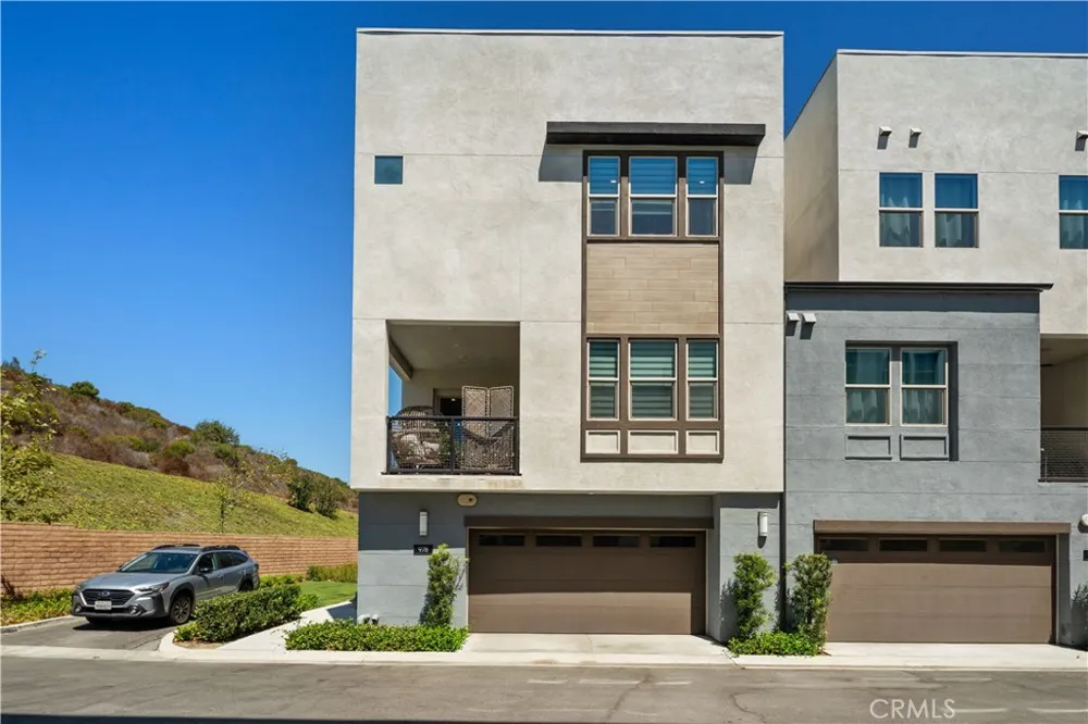 978 Poppy Court Montebello, CA 90640