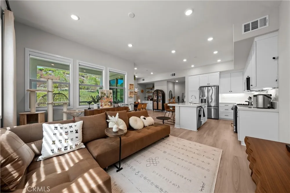 978 Poppy Court Montebello, CA 90640