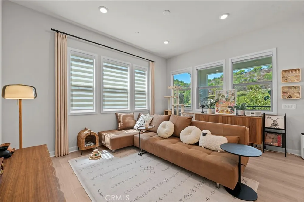 978 Poppy Court Montebello, CA 90640