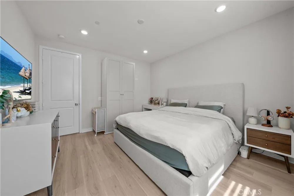 978 Poppy Court Montebello, CA 90640