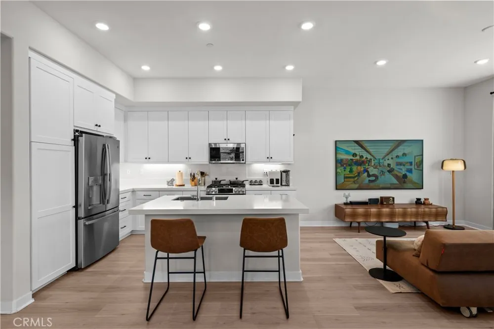 978 Poppy Court Montebello, CA 90640