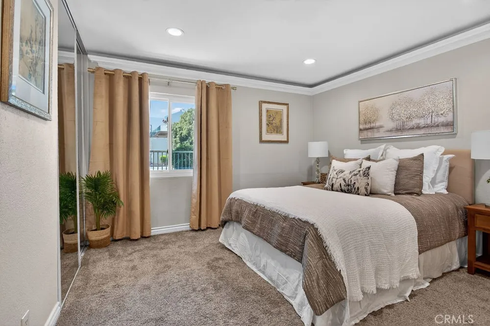1000 S Citron #9 Anaheim, CA 92805