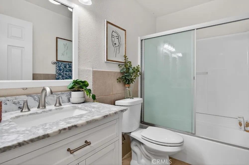 1000 S Citron #9 Anaheim, CA 92805