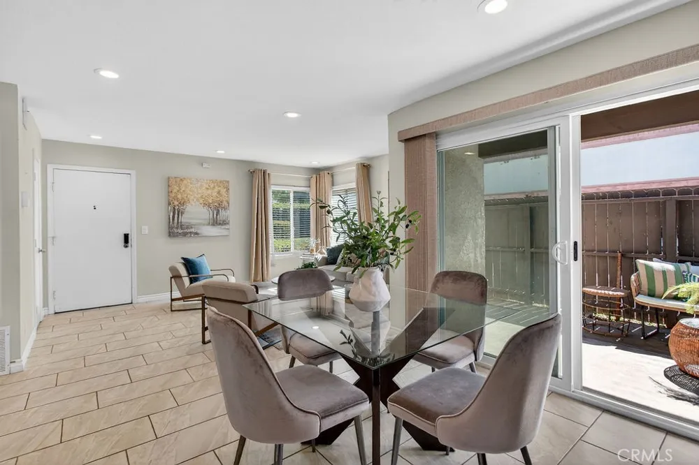 1000 S Citron #9 Anaheim, CA 92805