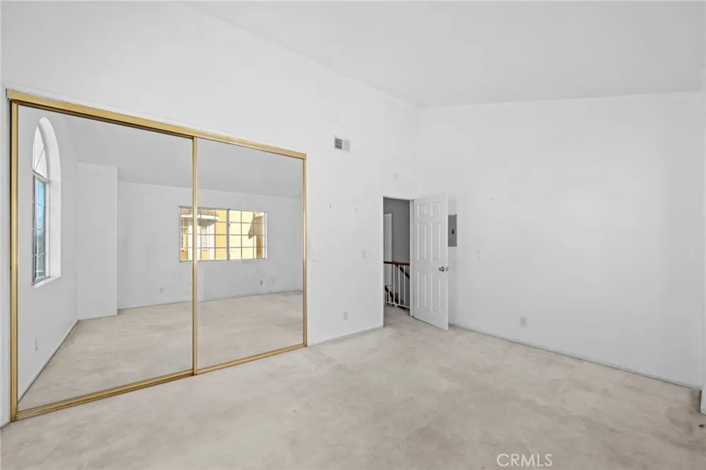 540 E 219th Carson, CA 90745