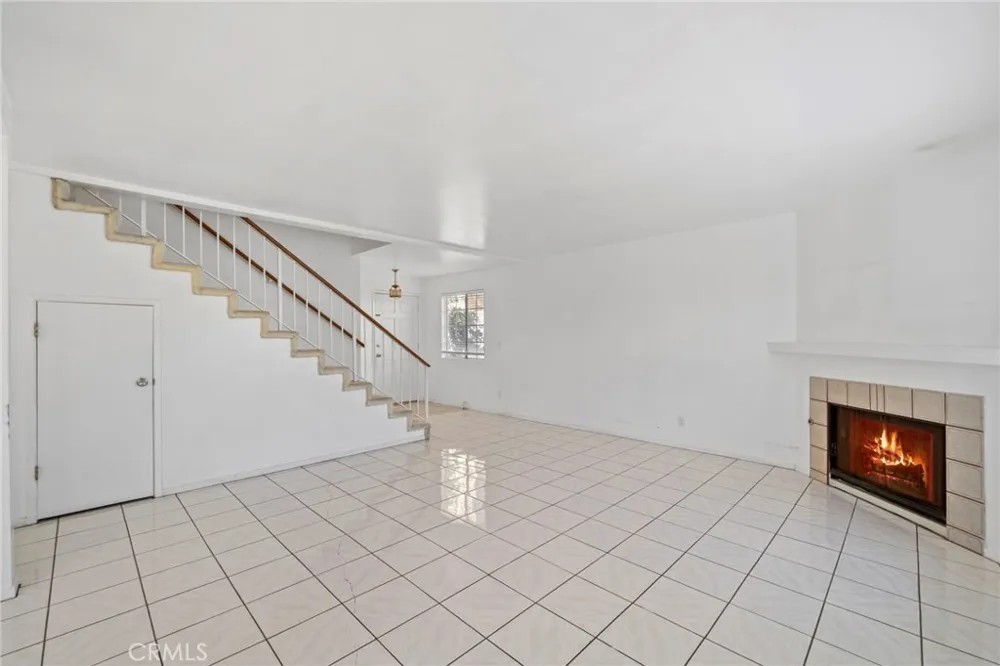 540 E 219th Carson, CA 90745