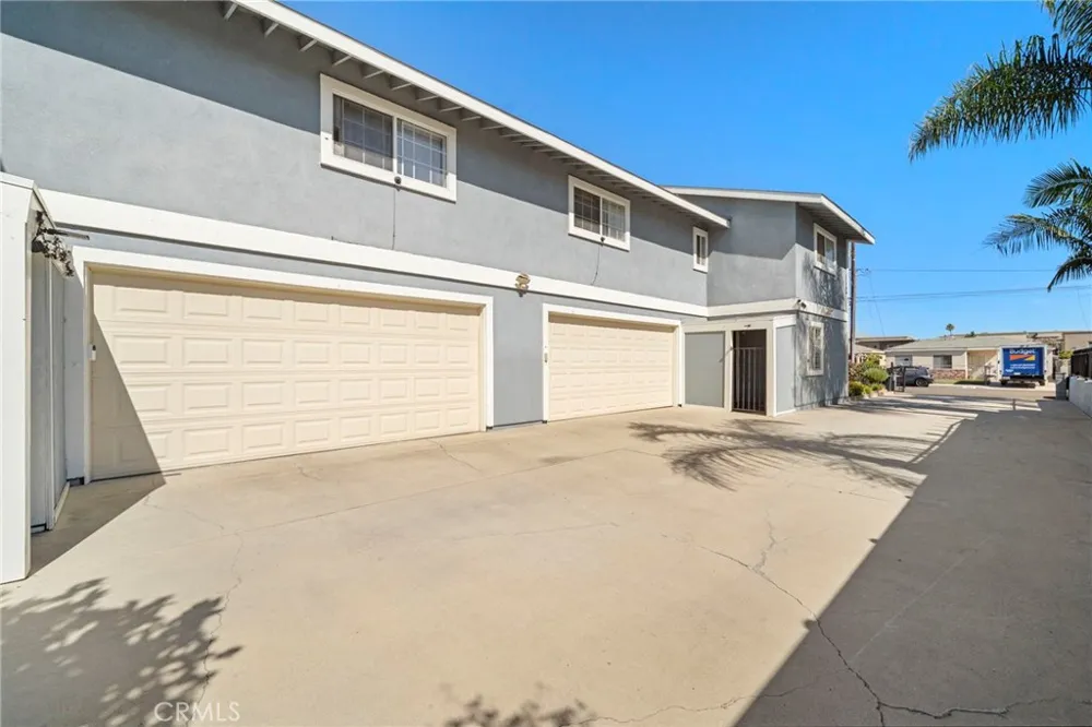 540 E 219th Carson, CA 90745