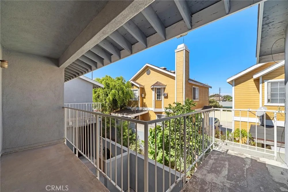 540 E 219th Carson, CA 90745