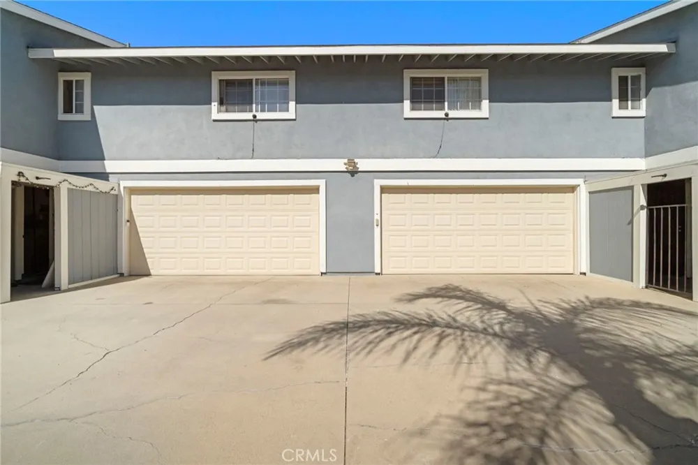 540 E 219th Carson, CA 90745