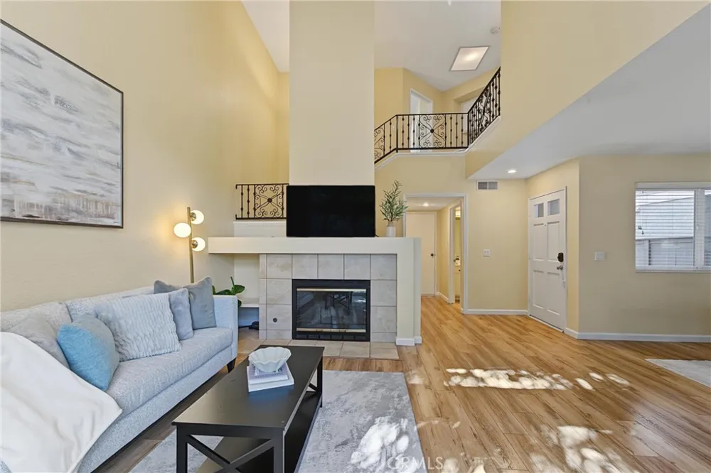 43 Sandalwood #94 Aliso Viejo, CA 92656