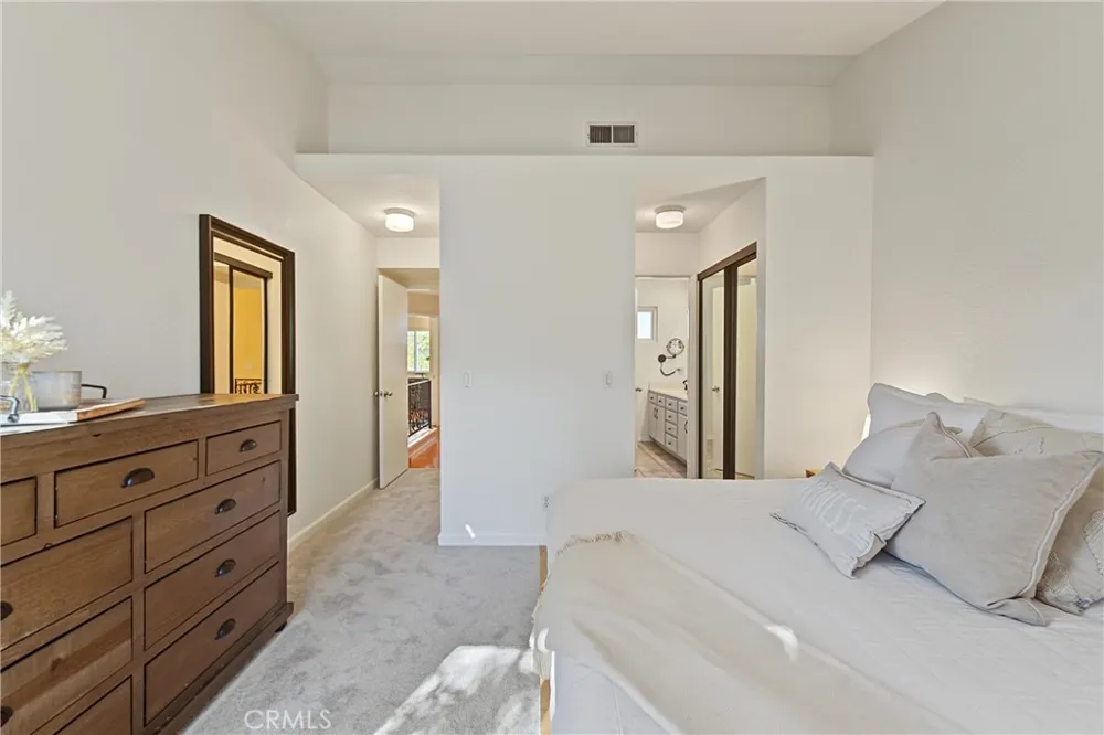 43 Sandalwood #94 Aliso Viejo, CA 92656