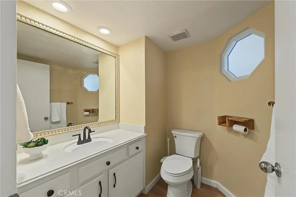 43 Sandalwood #94 Aliso Viejo, CA 92656