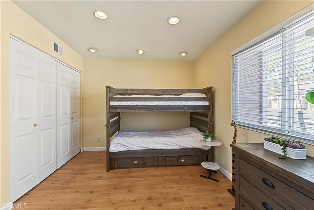 43 Sandalwood #94 Aliso Viejo, CA 92656