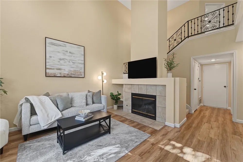 43 Sandalwood #94 Aliso Viejo, CA 92656