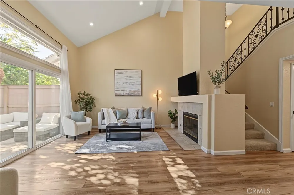 43 Sandalwood #94 Aliso Viejo, CA 92656
