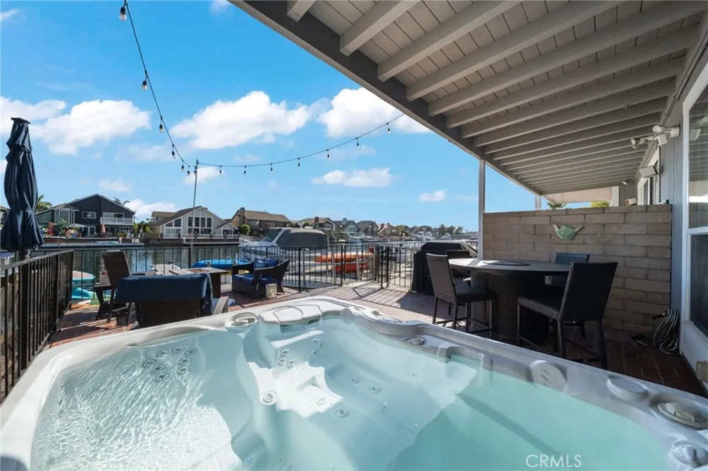 16139 Saint Croix Huntington Beach, CA 92649