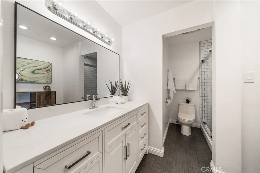 16139 Saint Croix Huntington Beach, CA 92649