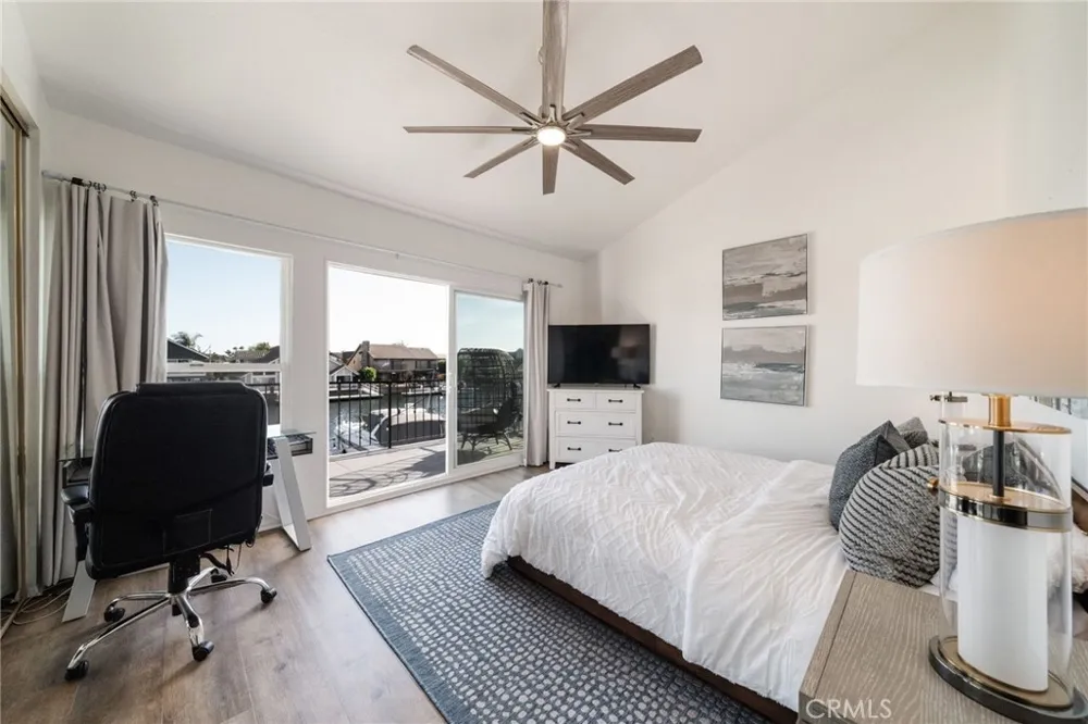 16139 Saint Croix Huntington Beach, CA 92649