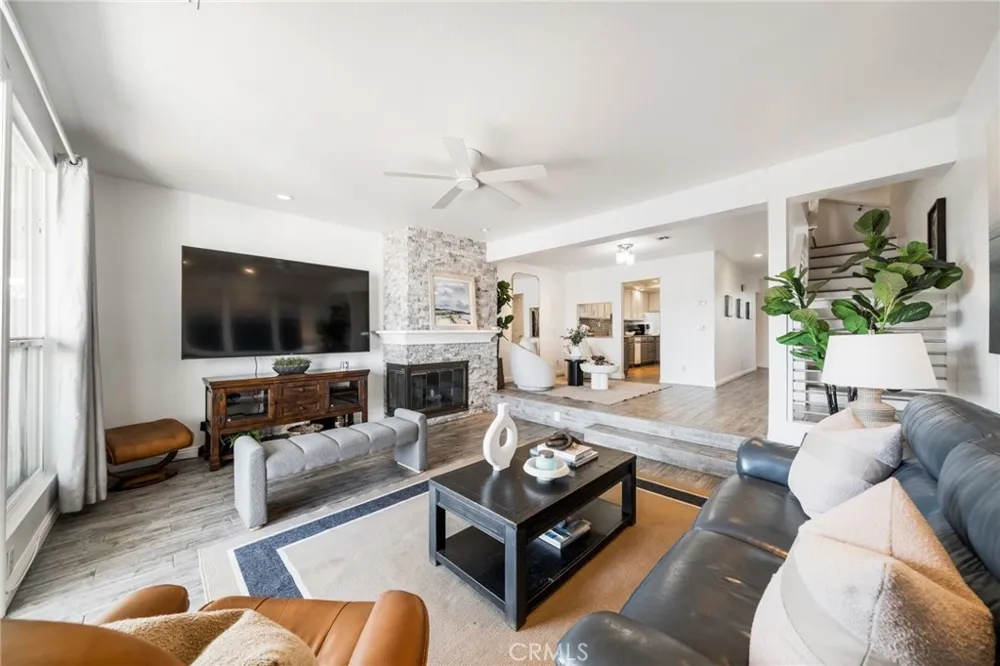 16139 Saint Croix Huntington Beach, CA 92649