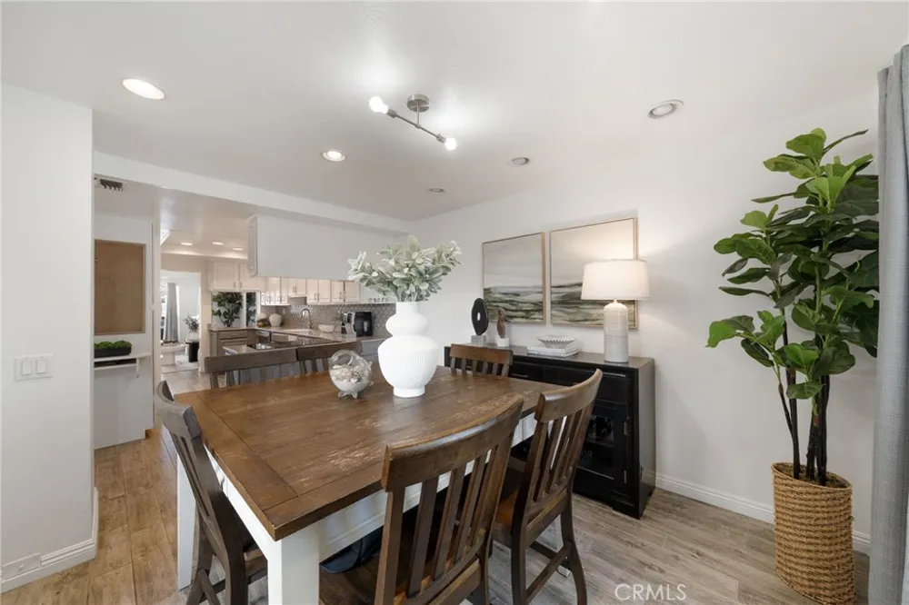 16139 Saint Croix Huntington Beach, CA 92649