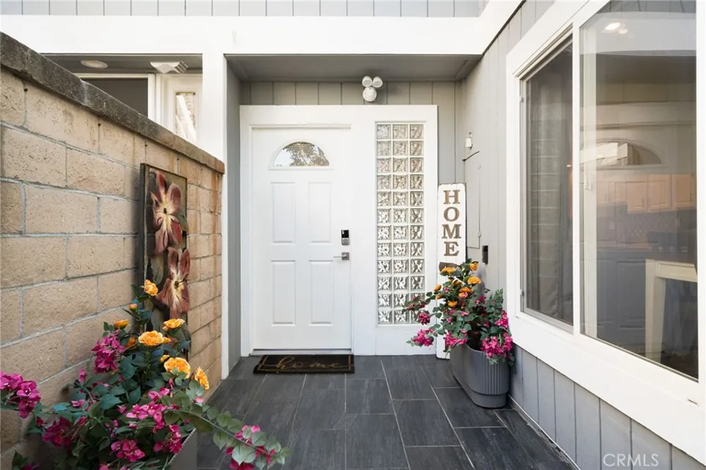16139 Saint Croix Huntington Beach, CA 92649