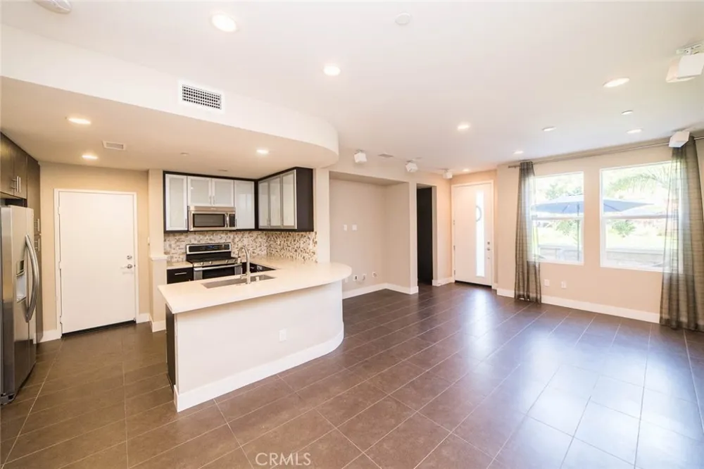 11 Empire Drive Aliso Viejo, CA 92656
