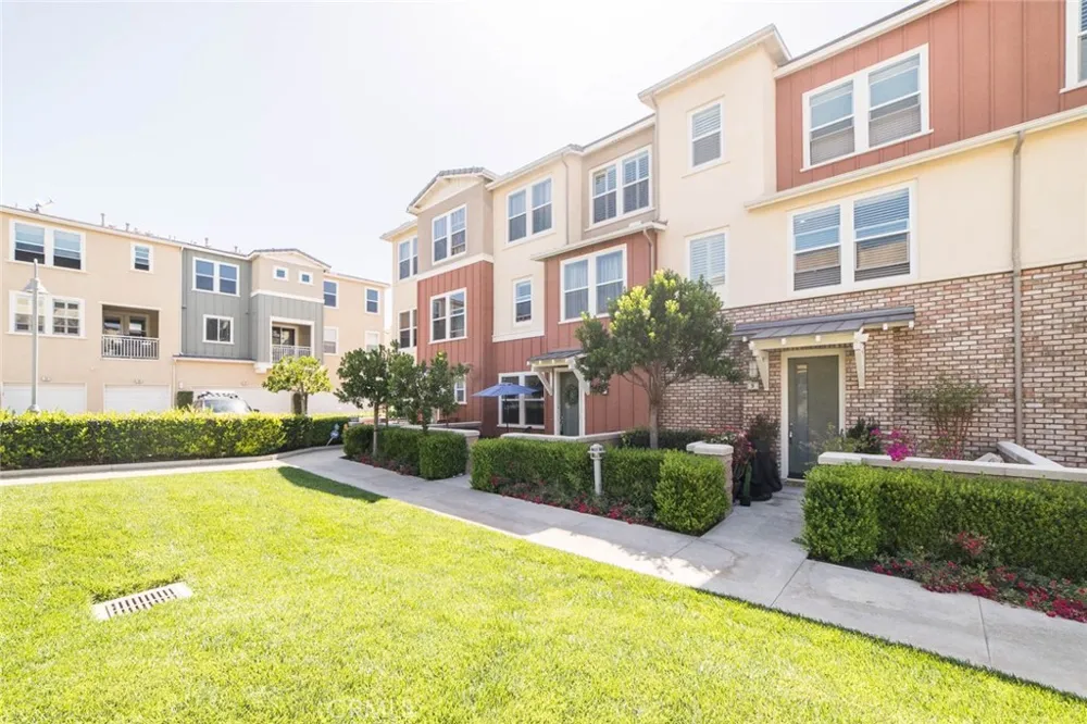 11 Empire Drive Aliso Viejo, CA 92656