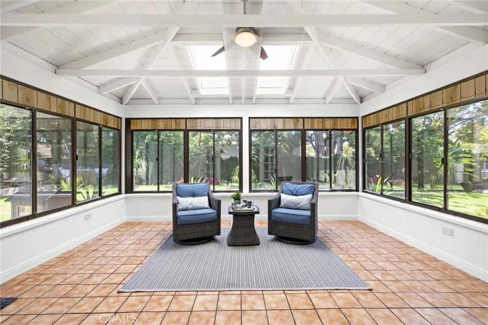 1902 E Avalon Santa Ana, CA 92705