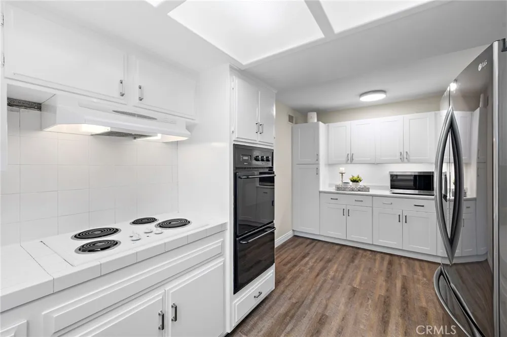 1902 E Avalon Santa Ana, CA 92705