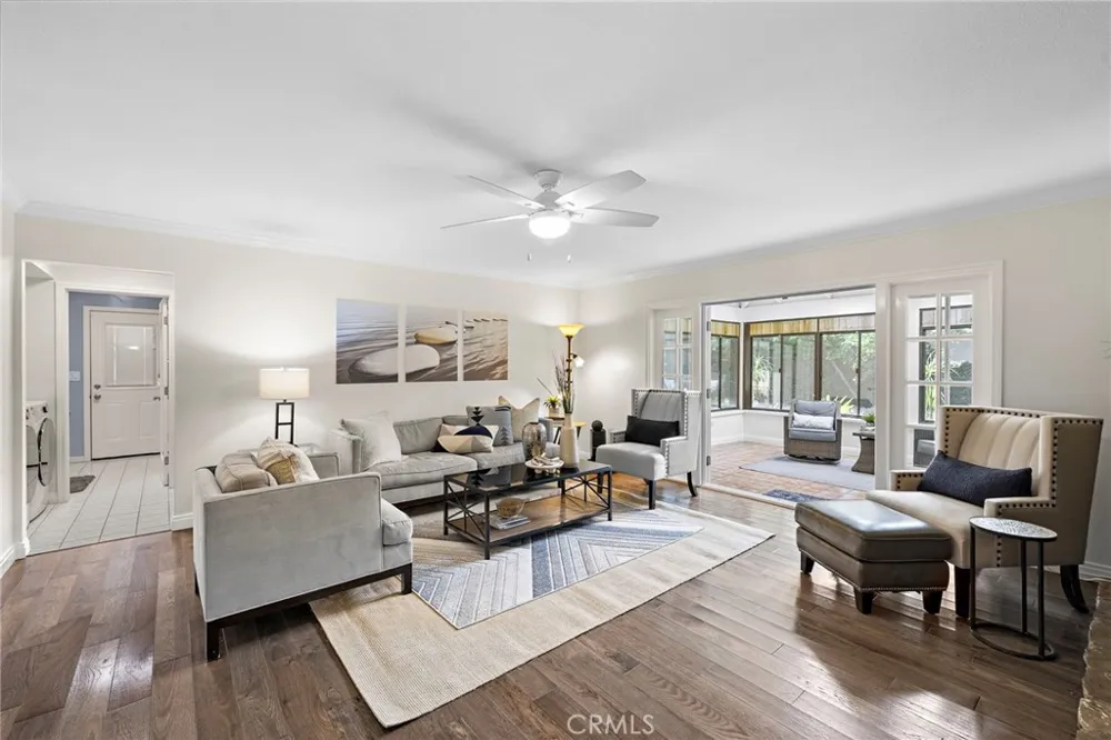 1902 E Avalon Santa Ana, CA 92705