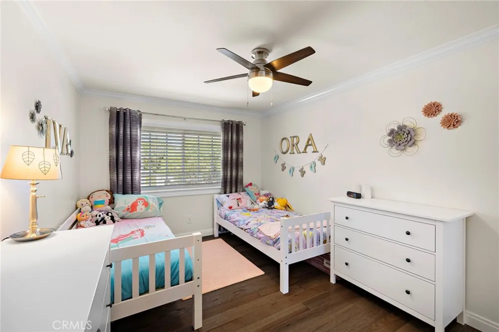1902 E Avalon Santa Ana, CA 92705