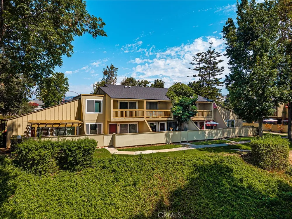 1492 W Badillo San Dimas, CA 91773