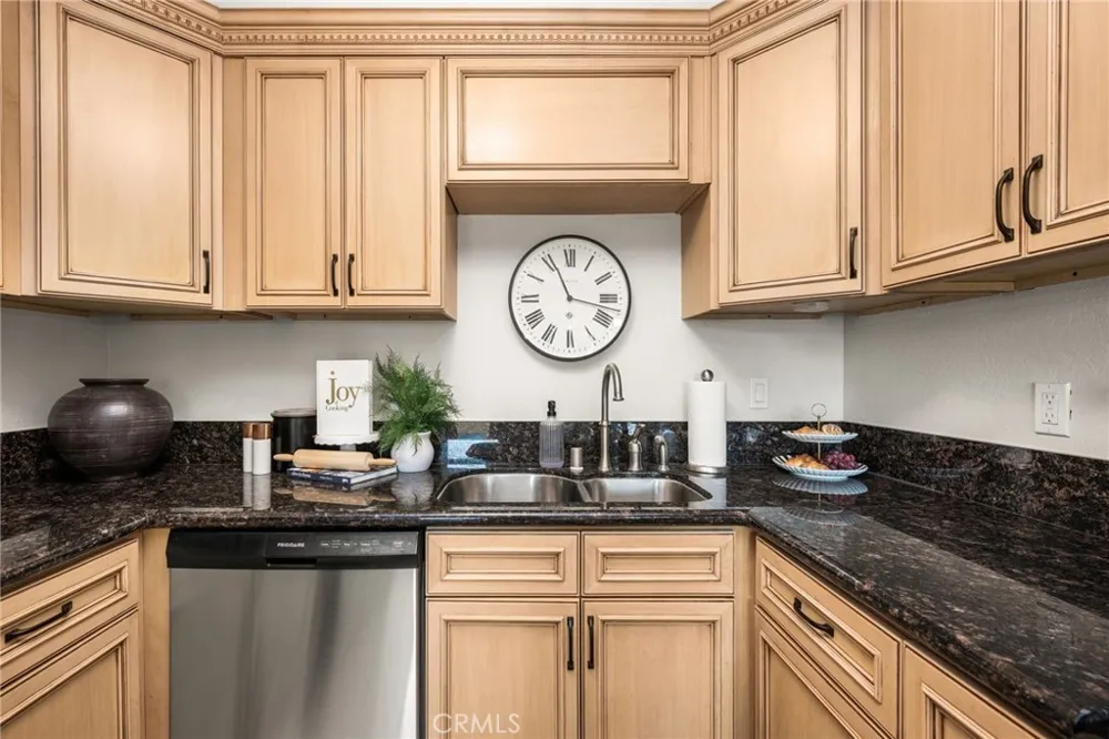 1492 W Badillo San Dimas, CA 91773