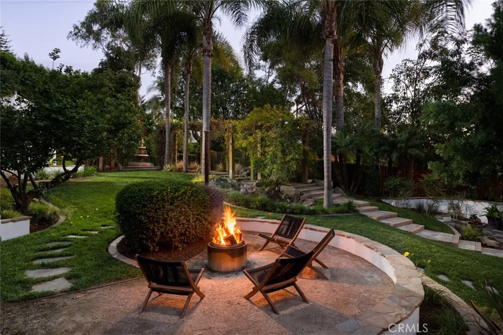 19122 Barrett Lane North Tustin, CA 92705