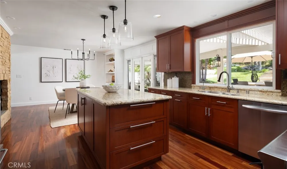 19122 Barrett Lane North Tustin, CA 92705