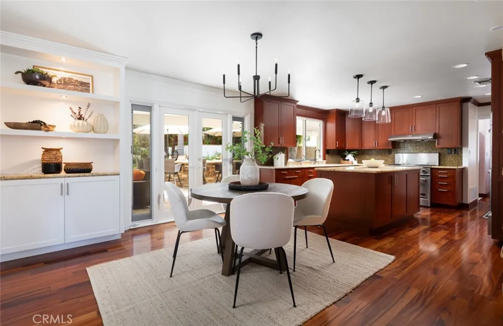 19122 Barrett Lane North Tustin, CA 92705