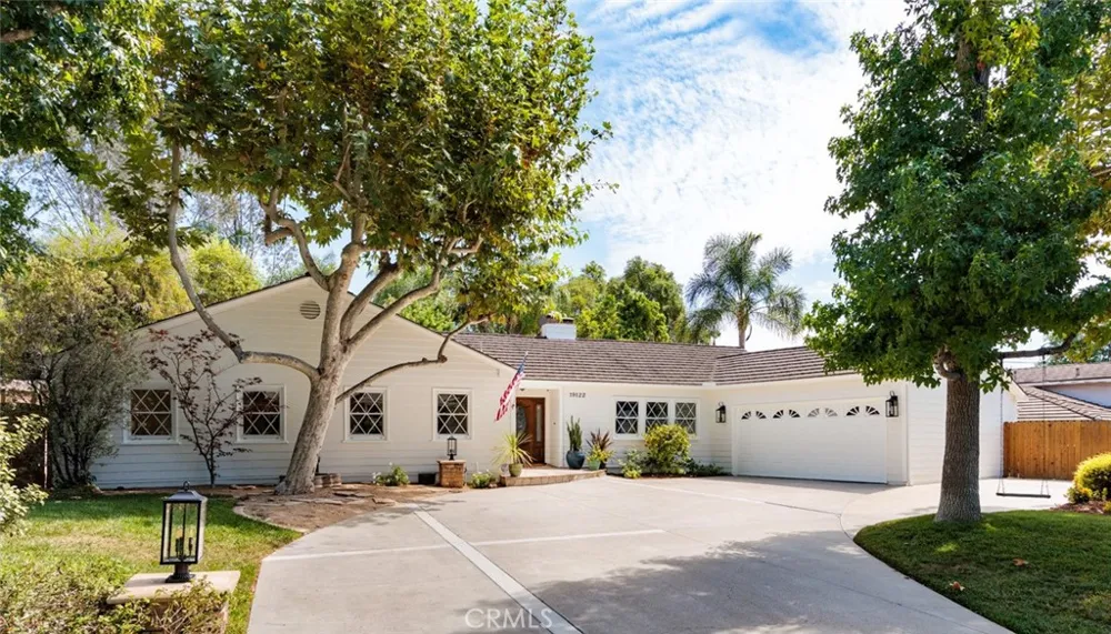 19122 Barrett Lane North Tustin, CA 92705