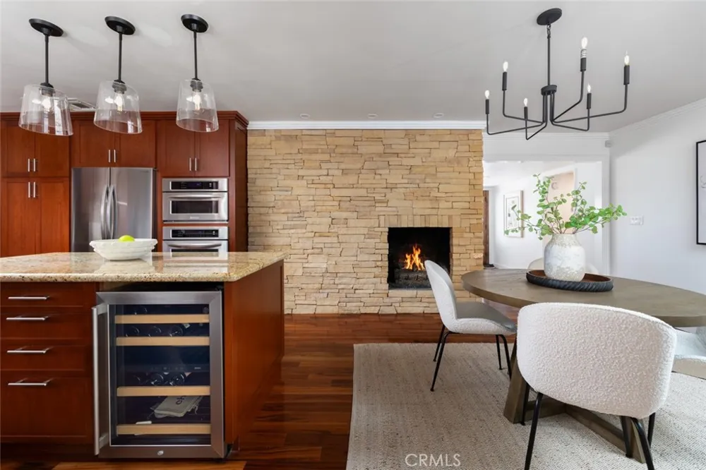 19122 Barrett Lane North Tustin, CA 92705