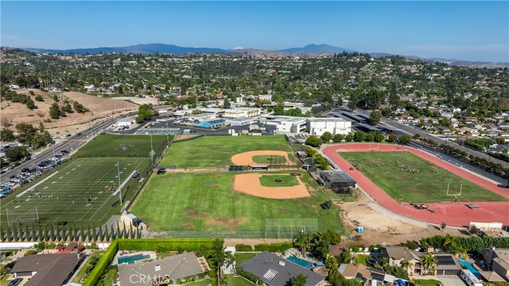 19122 Barrett Lane North Tustin, CA 92705