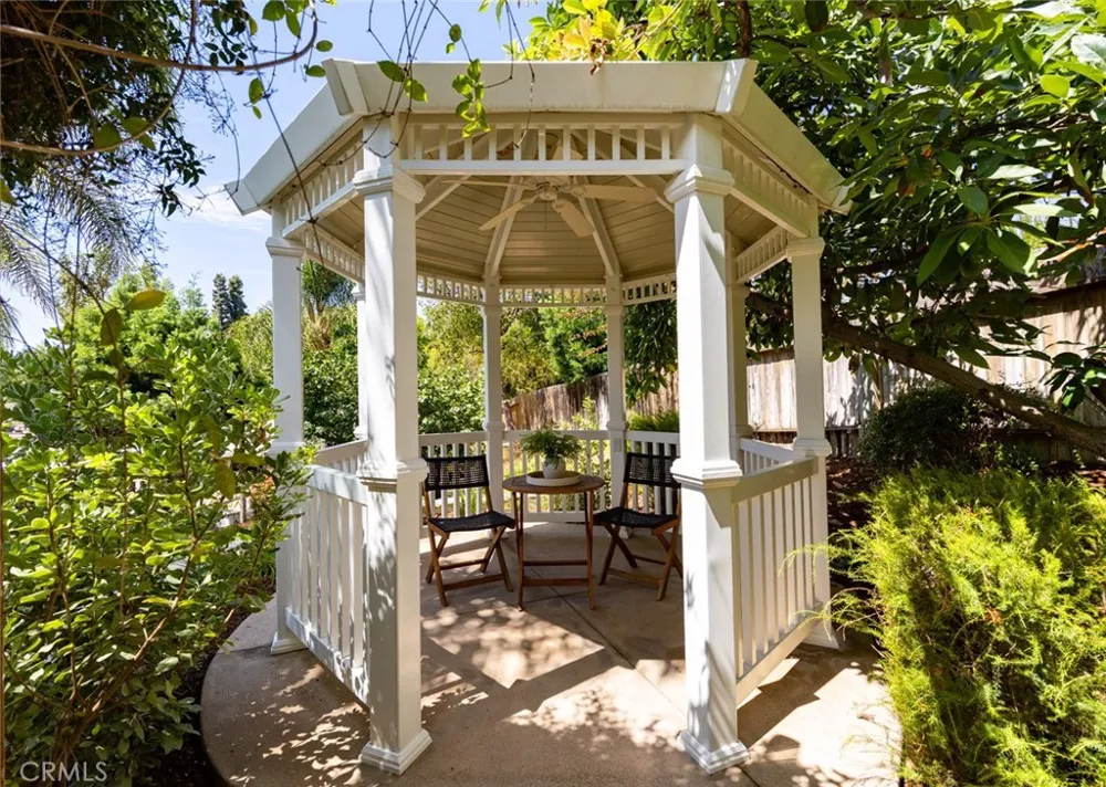 19122 Barrett Lane North Tustin, CA 92705
