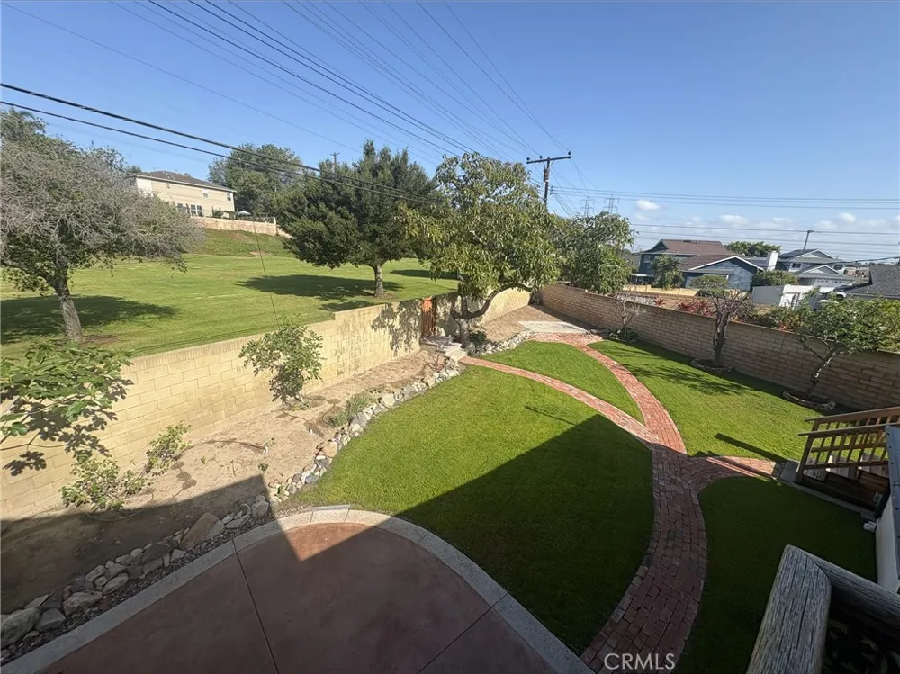8679 El Costa Circle Fountain Valley, CA 92708