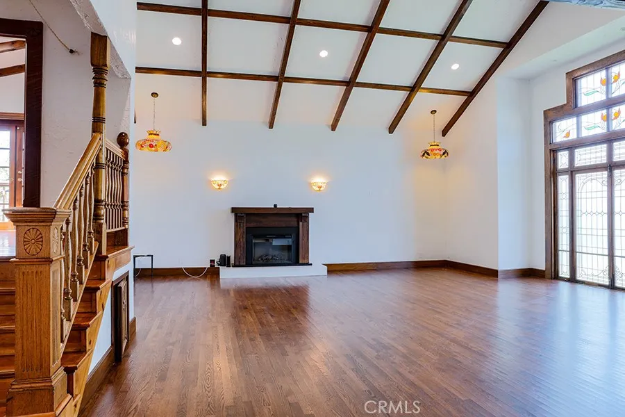 8679 El Costa Circle Fountain Valley, CA 92708