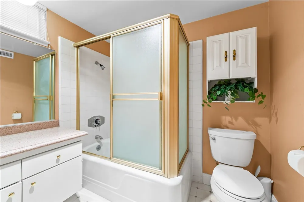 9652 Duke Westminster, CA 92683