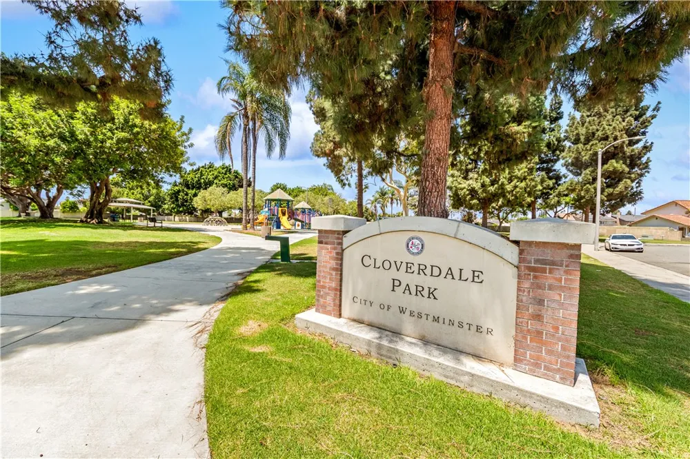 9652 Duke Westminster, CA 92683
