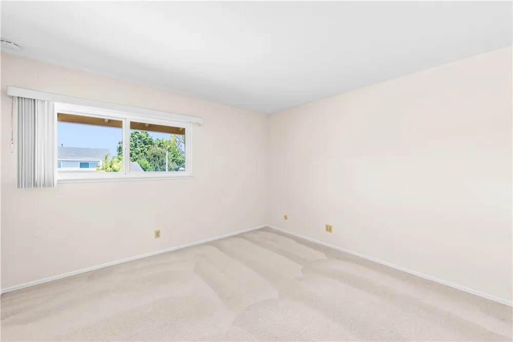 9652 Duke Westminster, CA 92683