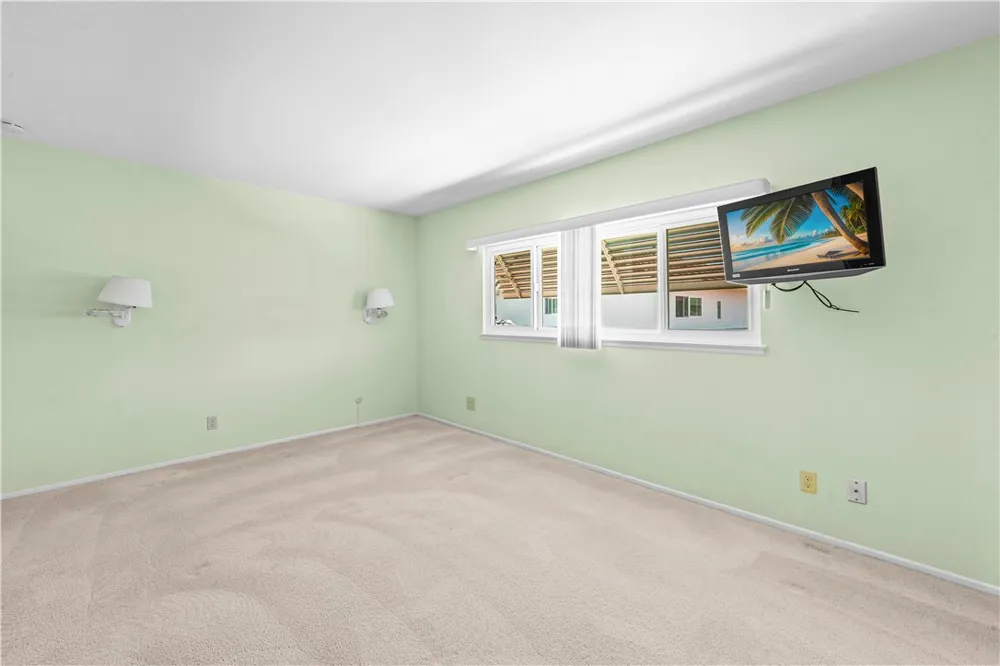 9652 Duke Westminster, CA 92683