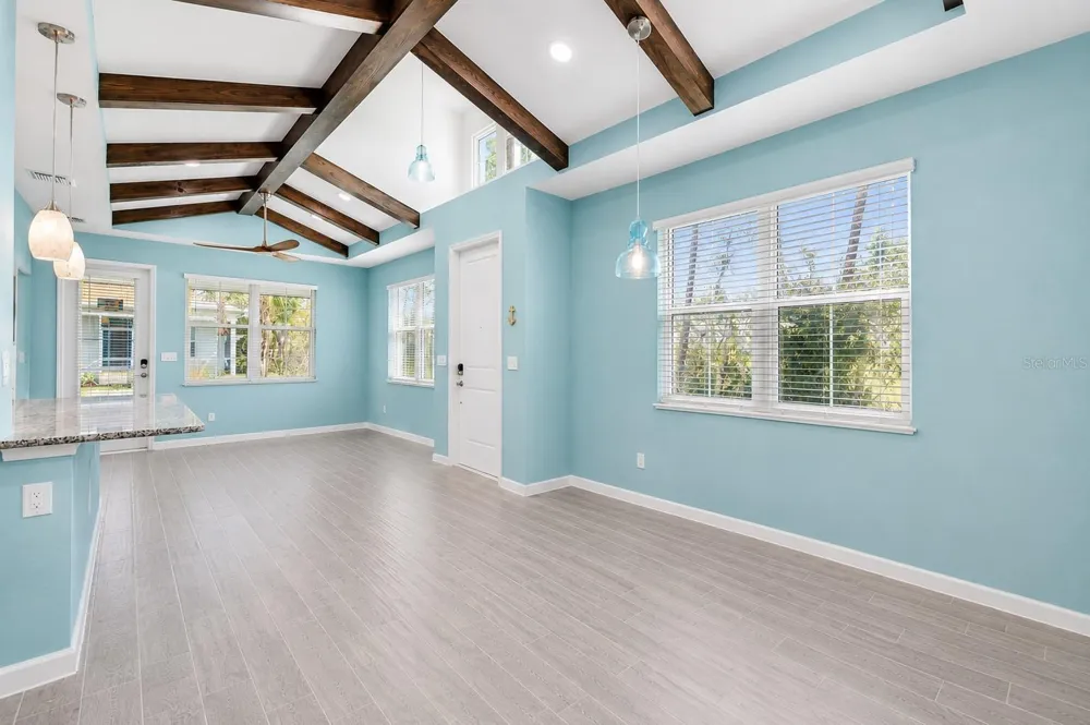 384 GYPSY PALACE LANE Daytona Beach, FL 32124
